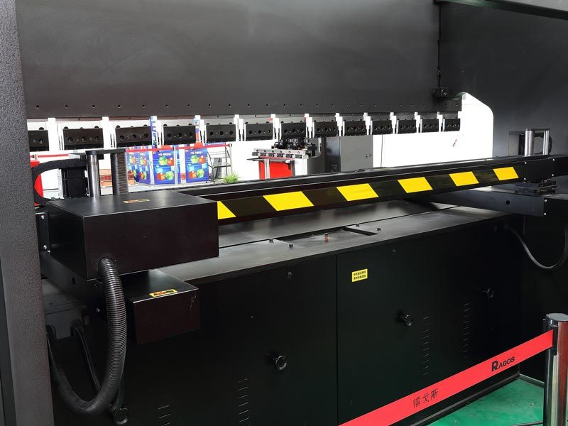 Ragos electrohydraulic press brake rental suppliers for metal